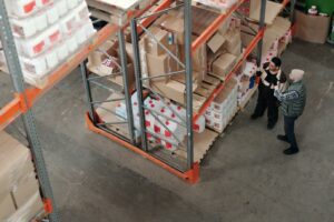 Impor Perorangan vs Impor Pakai Jasa Forwarder, Mana Lebih Baik?