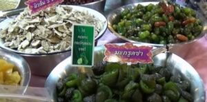 Ilustrasi gambar manisan buah di Thai market