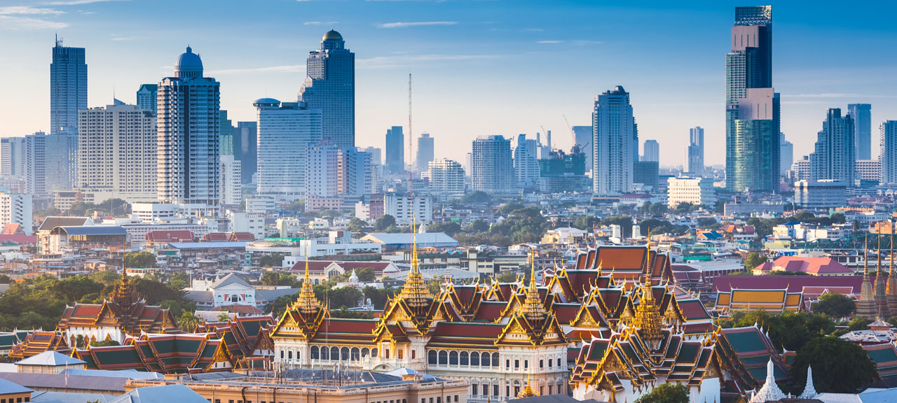 7 Tempat Belanja Baju di Bangkok untuk Dijual Lagi