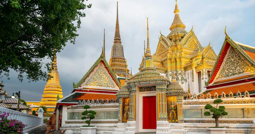 Top 10 Tempat Wisata di Thailand Paling Terkenal 2024